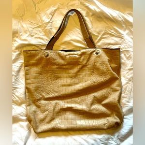 Women bag